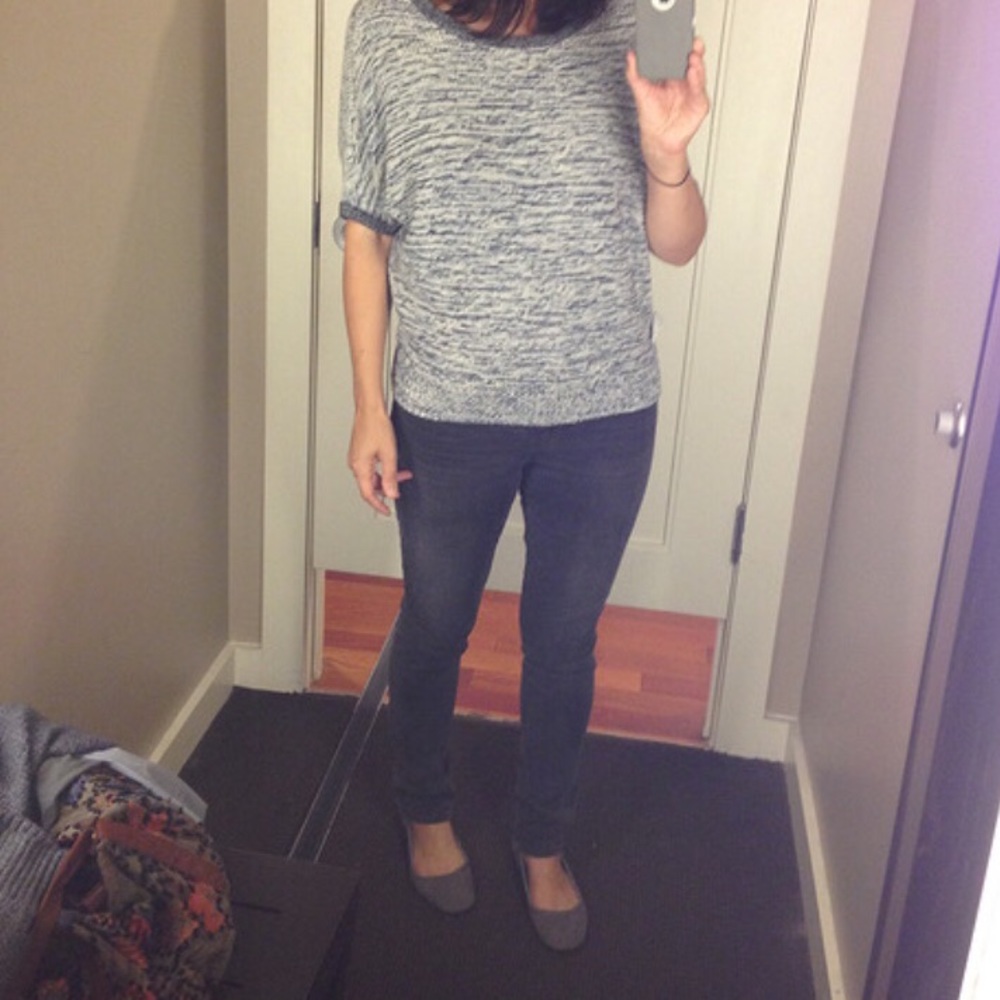 Gorgeous Banana Republic Short-Sleeve Sweater